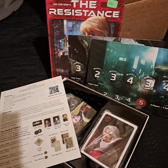 GAME NIGHT FUN! 2 Games- SPYFALL & The Resistance - Picture 4 of 6